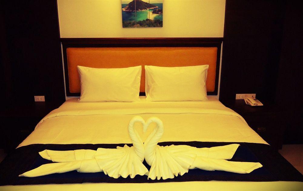 Aya Place Pattaya Esterno foto