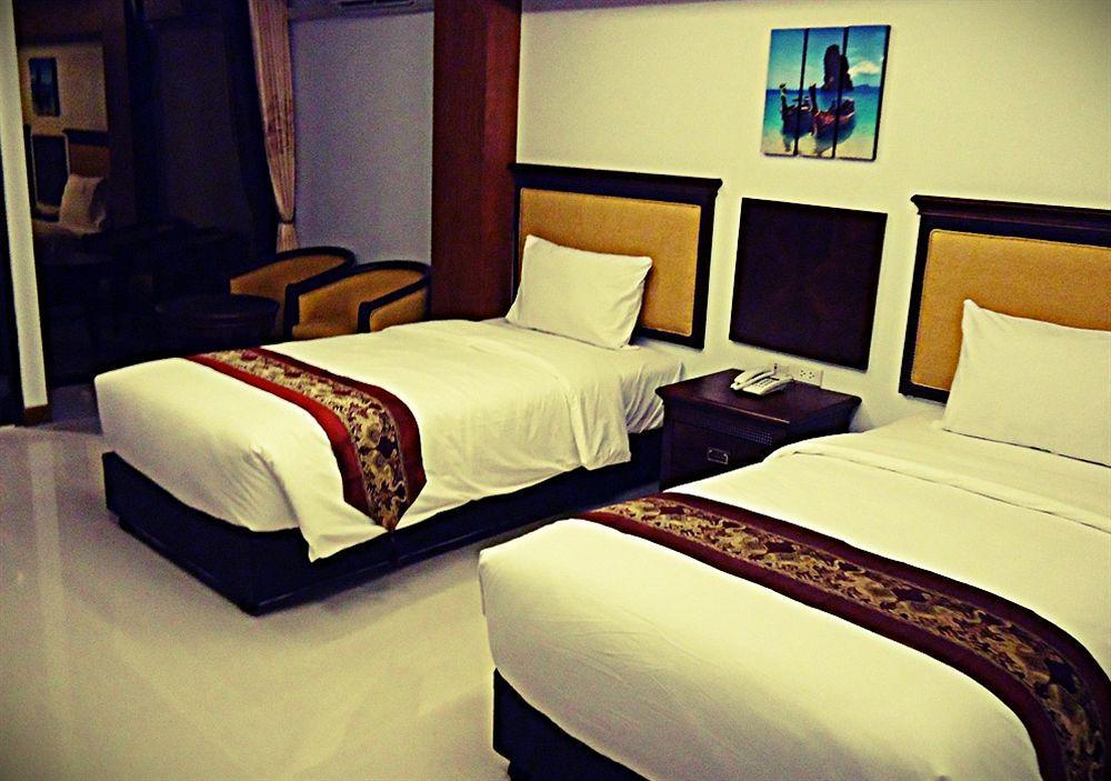 Aya Place Pattaya Esterno foto