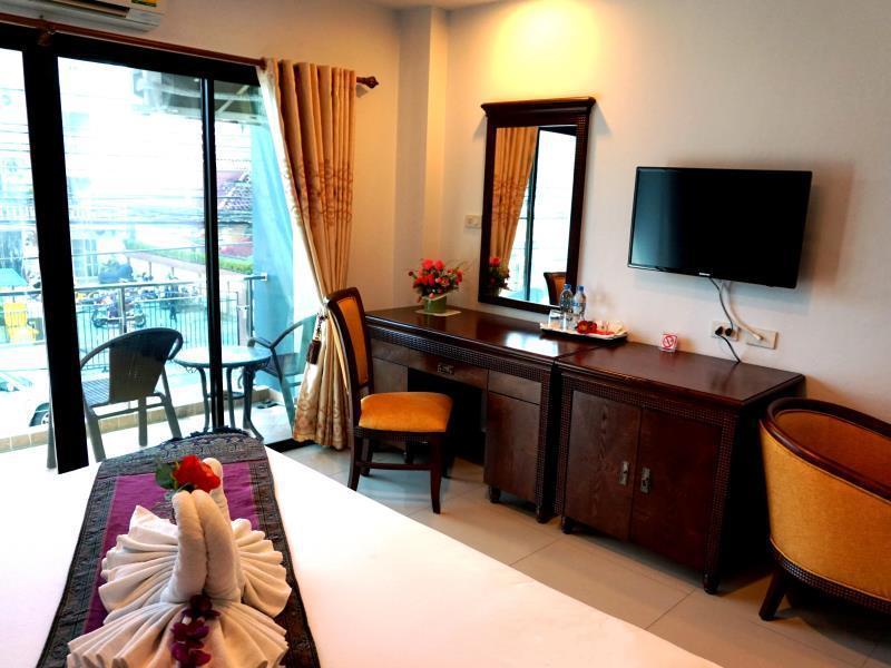 Aya Place Pattaya Esterno foto