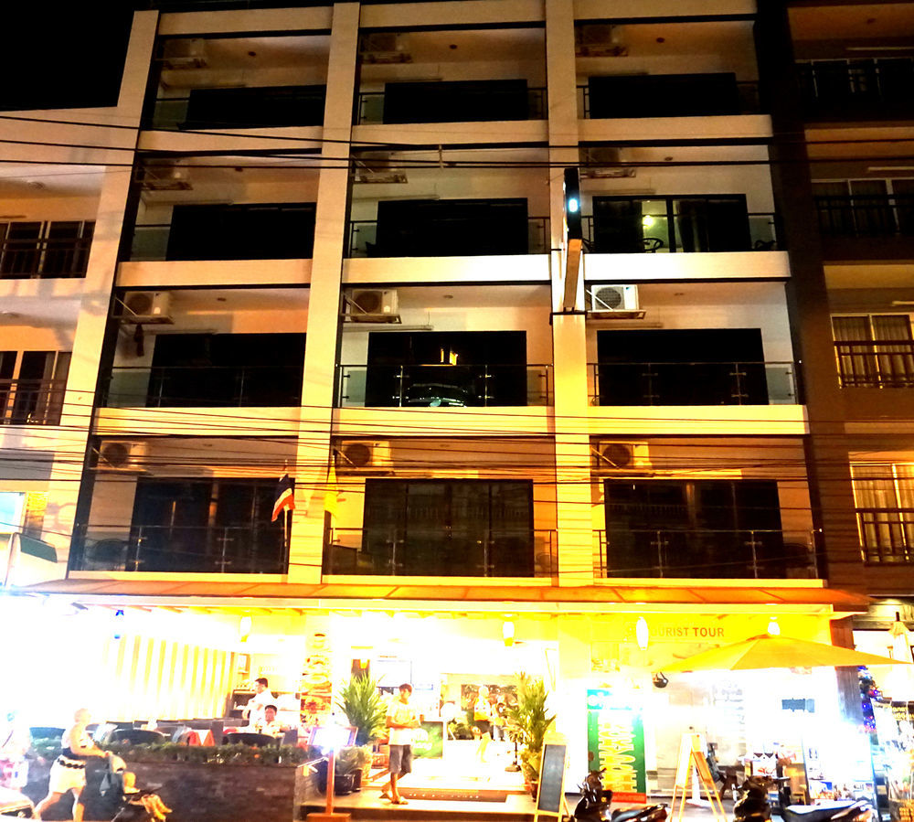Aya Place Pattaya Esterno foto