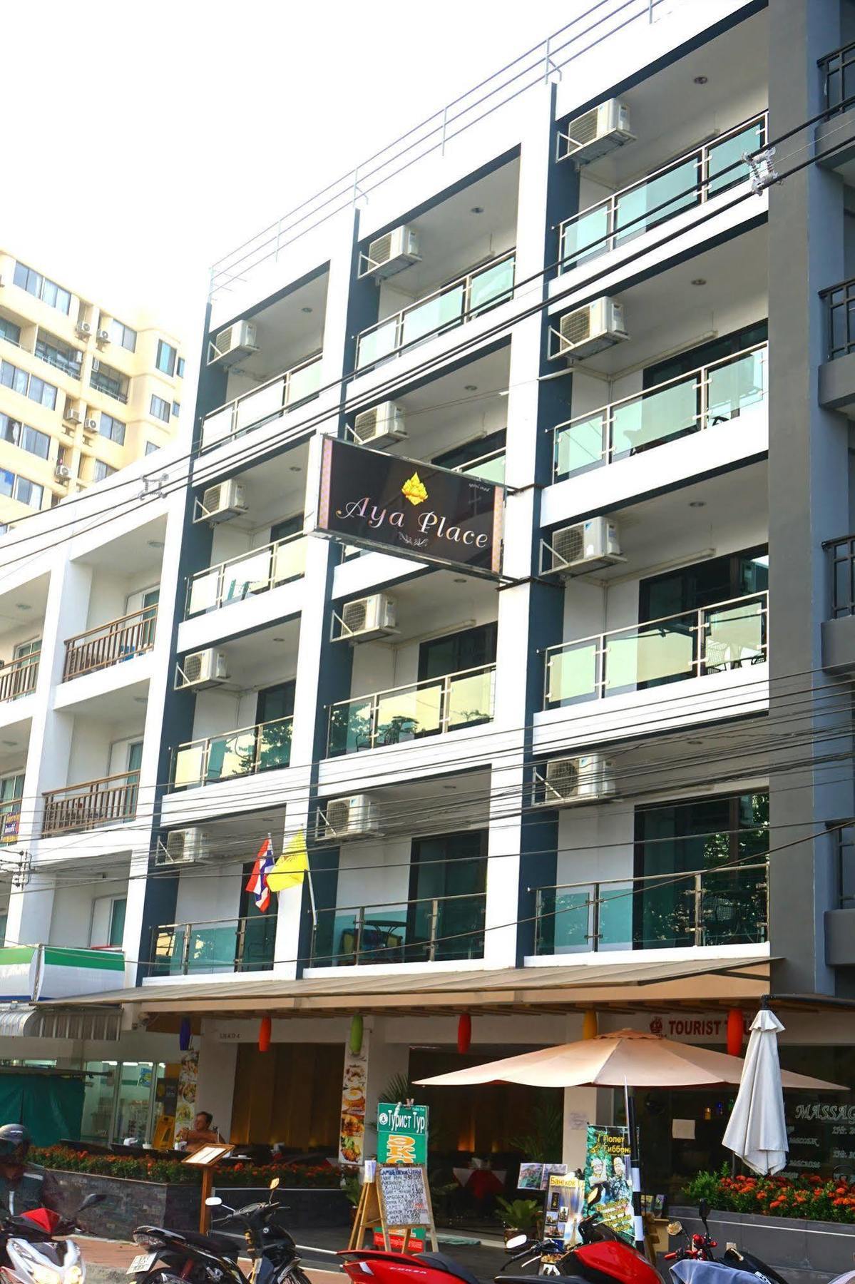 Aya Place Pattaya Esterno foto