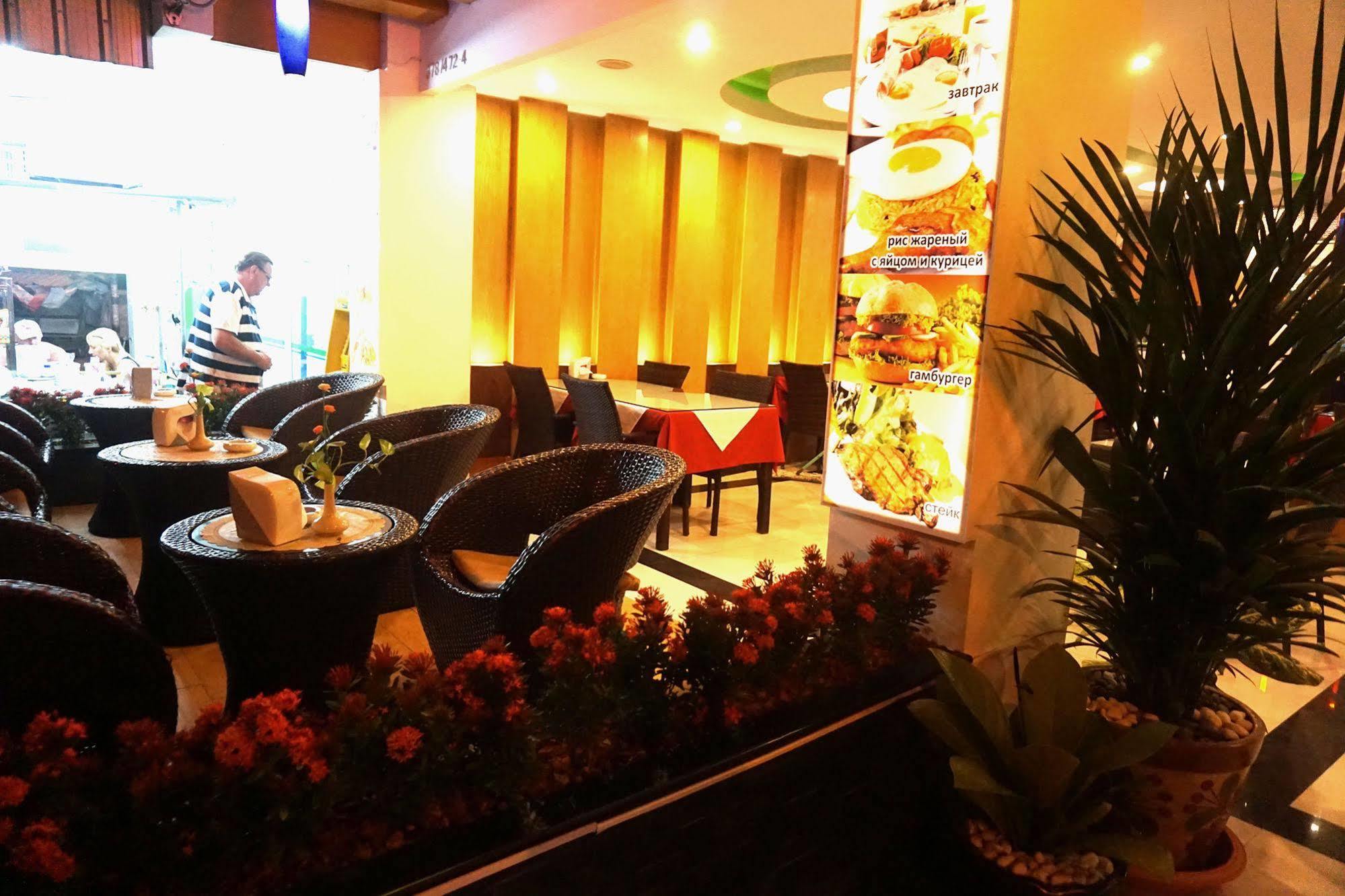 Aya Place Pattaya Esterno foto